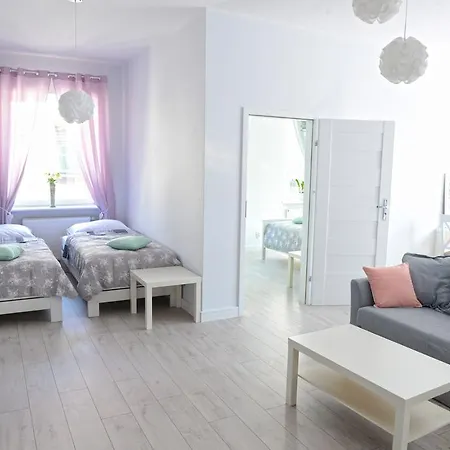 Apartament Zamkowa *